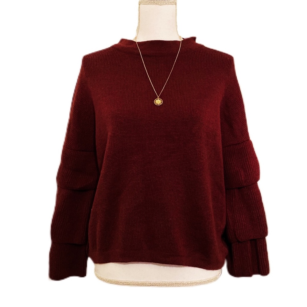 ❄️Burgundy Puffer Sleeve Sweater❄️